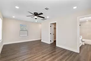 1206 S Victory Dr, Houston, TX 77088 - Photo 22