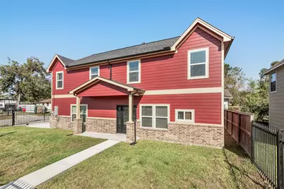 1206 S Victory Drive, Houston, TX 77088 - Photo 1