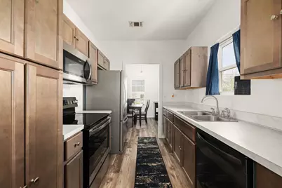 805 E Mulberry Avenue, Wharton, TX 77488 - Photo 8