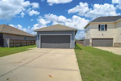 66 County Road 5102C, Cleveland, TX 77327 - Photo 4