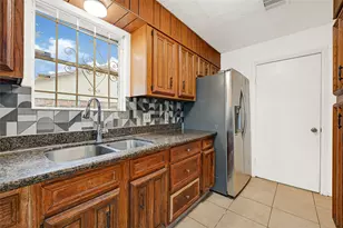 15011 Royal Shadows Dr, Houston, TX 77082 - Photo 10