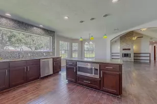 9008 Oak Vista, Orange, TX 77630 - Photo 12