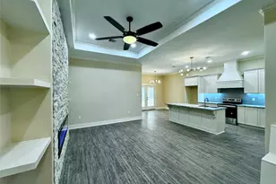 10730 Vinson St, Beaumont, TX 77713 - Photo 2