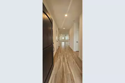 8423 Bay Ridge Circle, Baytown, TX 77523 - Photo 4