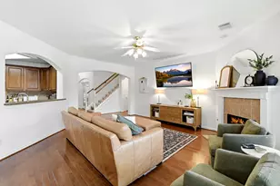 2905 Green Forest Ln, Pearland, TX 77581 - Photo 10
