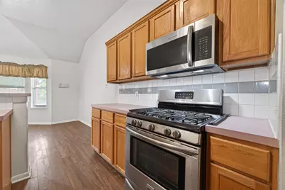 5306 Bay Pines Drive, Katy, TX 77449 - Photo 10