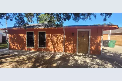 7306 Moline Street #B, Houston, TX 77087 - Photo 2