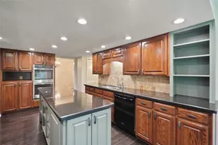 14443 Lyric Rd, Conroe, TX 77302 - Photo 10