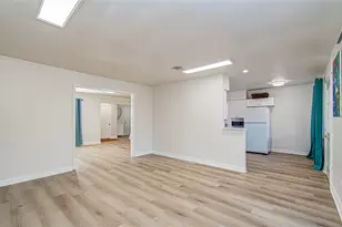 5926 Ettrick Dr, Houston, TX 77035 - Photo 20