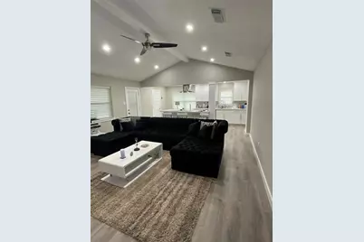10606 Hoyte Drive, Houston, TX 77031 - Photo 8