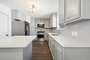 4404 Vivian St, Bellaire, TX 77401 - Photo 6