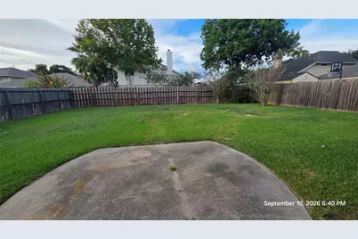 1410 Hunter Green Lane, Fresno, TX 77545 - Photo 28