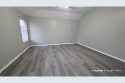 1410 Hunter Green Lane, Fresno, TX 77545 - Photo 16