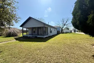 429 W 2nd St, Freeport, TX 77541 - Photo 48