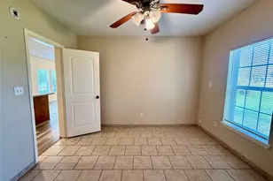 429 W 2nd St, Freeport, TX 77541 - Photo 22