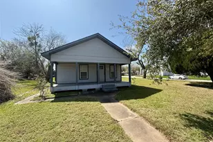 429 W 2nd St, Freeport, TX 77541 - Photo 48
