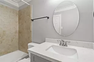 5806 Ludington Dr, Houston, TX 77035 - Photo 10