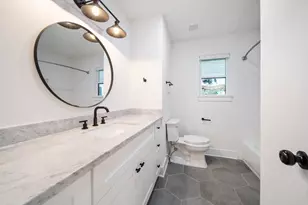 2501 Briarhurst Dr, Houston, TX 77057 - Photo 24