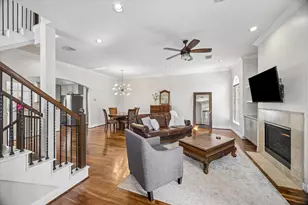 5610 Kiam St, Houston, TX 77007 - Photo 8