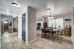 1327 Fallbrook Dr, Houston, TX 77038 - Photo 18