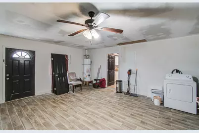 1327 Fallbrook Drive, Houston, TX 77038 - Photo 30