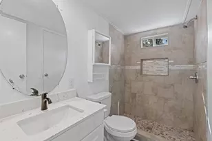 208 Yaupon Harbor, Onalaska, TX 77360 - Photo 6