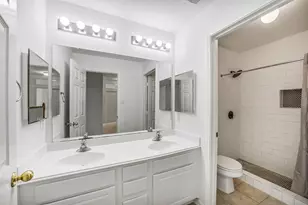 2723 Sterling Fields Dr, Pearland, TX 77584 - Photo 28