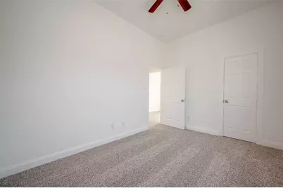 8449 Jutland Road #A, Houston, TX 77033 - Photo 18