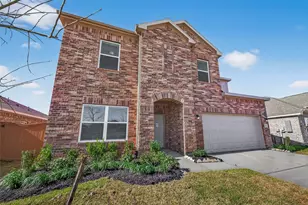 2203 Port Jackson Dr, Texas City, TX 77568 - Photo 2