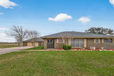 7715 County Road 383, Rosharon, TX 77583 - Photo 2
