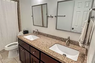 1201 Pech Rd, Houston, TX 77055 - Photo 18