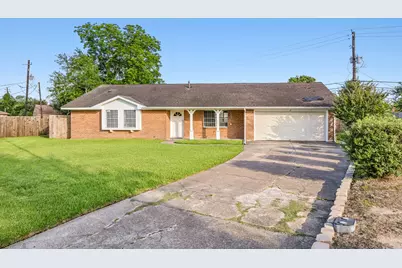 4502 Sage Circle, Baytown, TX 77521 - Photo 2