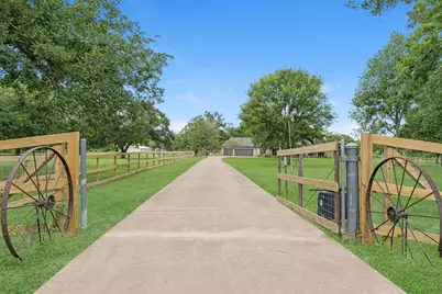 17126 County Road 39, Rosharon, TX 77583 - Photo 42