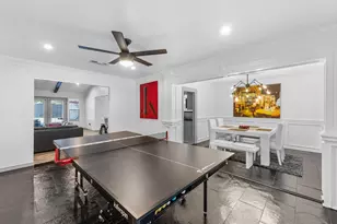 8215 Braes Meadow Dr, Houston, TX 77071 - Photo 8