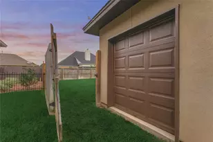 650 Edgewood Dr, Montgomery, TX 77356 - Photo 40