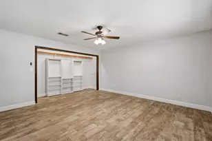 16101 Bluebird St, Santa Fe, TX 77517 - Photo 20