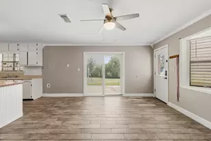 16101 Bluebird St, Santa Fe, TX 77517 - Photo 12