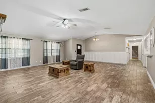 16101 Bluebird St, Santa Fe, TX 77517 - Photo 14