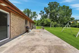 16101 Bluebird St, Santa Fe, TX 77517 - Photo 30