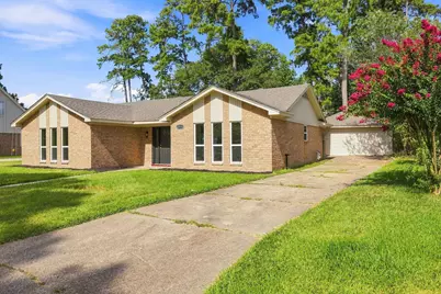 27116 S Harlan Lane, Conroe, TX 77385 - Photo 2