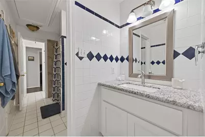 10339 Claybrook Drive, Houston, TX 77089 - Photo 12