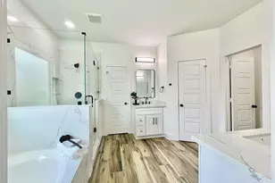 461 Spanish Dr, Dayton, TX 77535 - Photo 36
