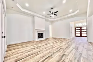 461 Spanish Dr, Dayton, TX 77535 - Photo 16