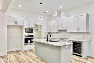 461 Spanish Dr, Dayton, TX 77535 - Photo 18