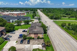 4029 Briar Hollow Dr, Dickinson, TX 77539 - Photo 26