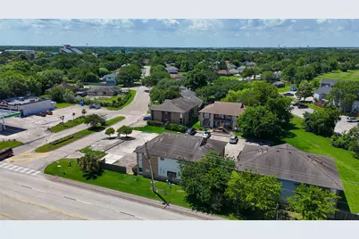 4029 Briar Hollow Drive, Dickinson, TX 77539 - Photo 28