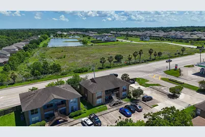 4029 Briar Hollow Drive, Dickinson, TX 77539 - Photo 24