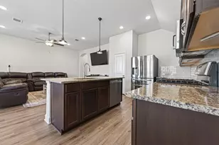 917 Farm Path, Brenham, TX 77833 - Photo 18