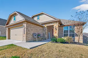 917 Farm Path, Brenham, TX 77833 - Photo 2