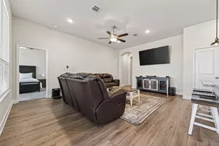 917 Farm Path, Brenham, TX 77833 - Photo 8